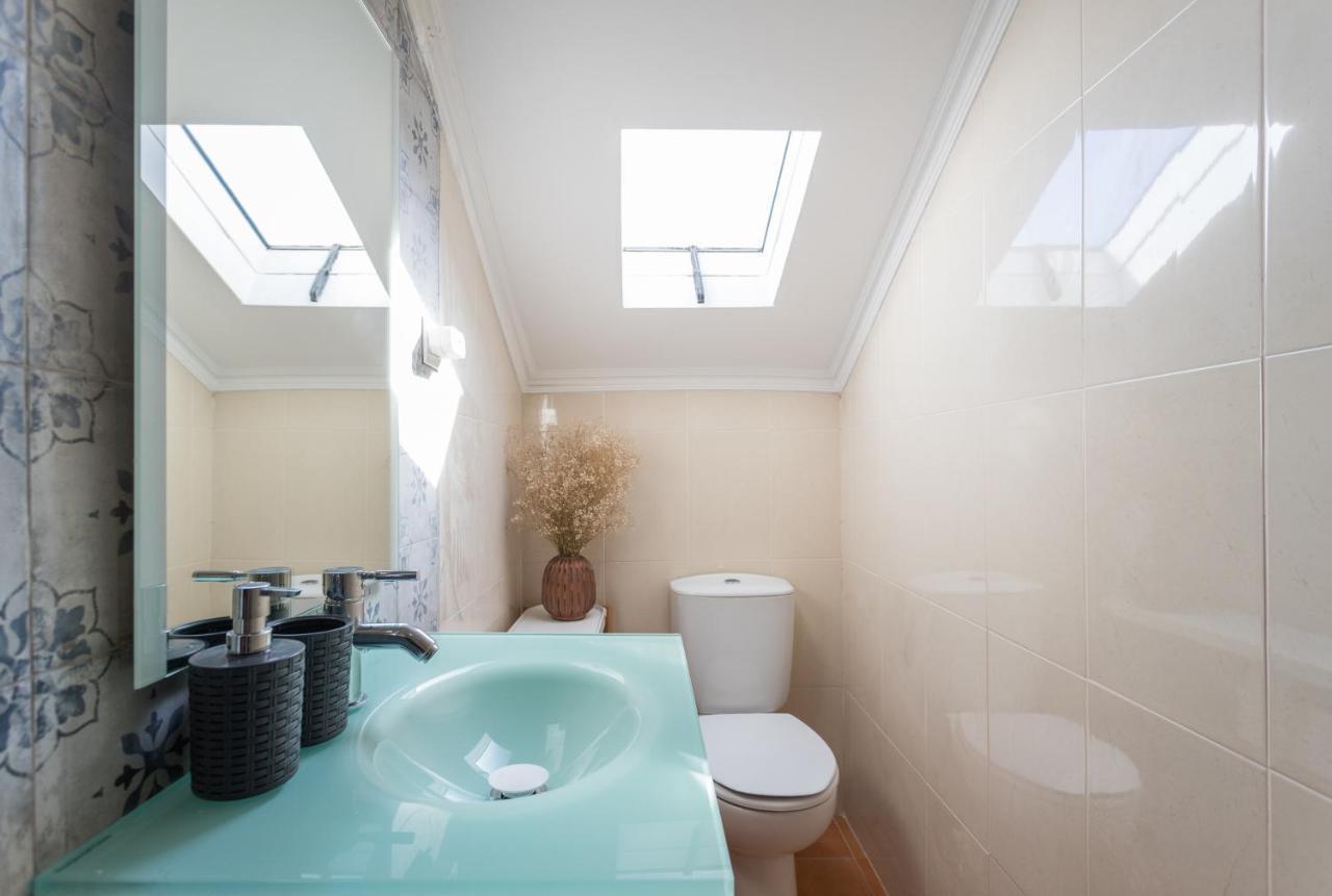Rato Cozy 3Br W/Balcony - By Lu Holidays Apartment Lisbon Exterior photo