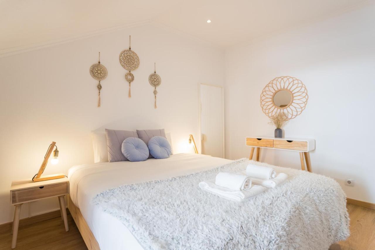 Rato Cozy 3Br W/Balcony - By Lu Holidays Apartment Lisbon Exterior photo